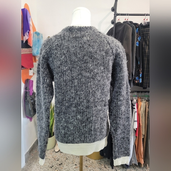 Zara Wool Gray and White Women's Sweater - Picture 5 of 7